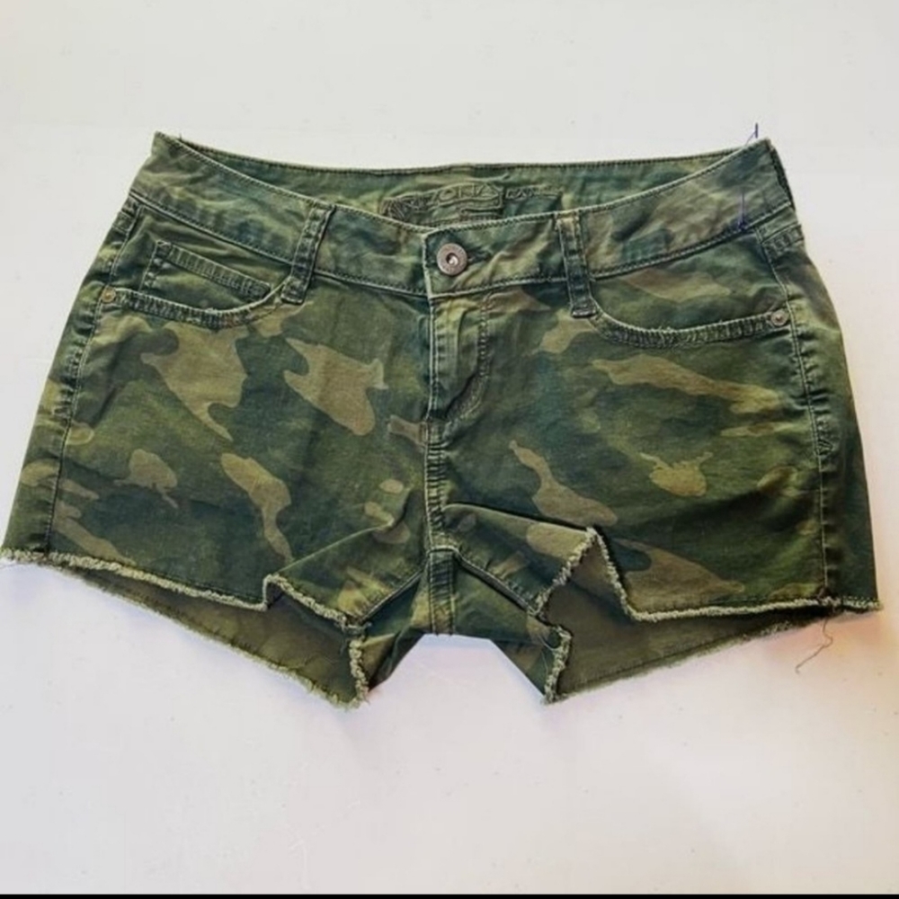 Army green Camouflage jean shorts 3